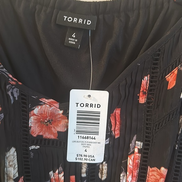 Torrid Black Floral Maxi Dress (4X) - Picture 4 of 5